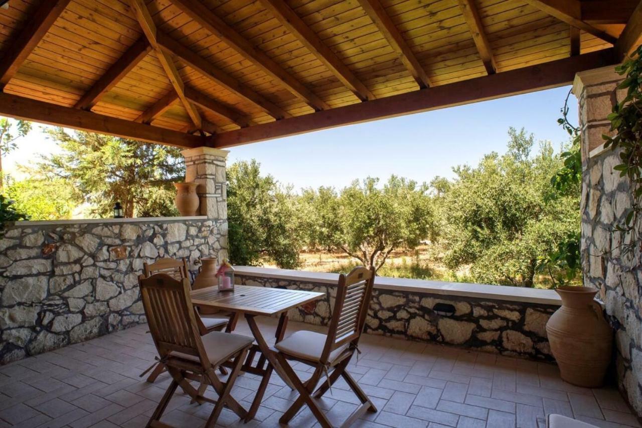 Petrinolis Retreat Apartment Sitia  Exterior foto